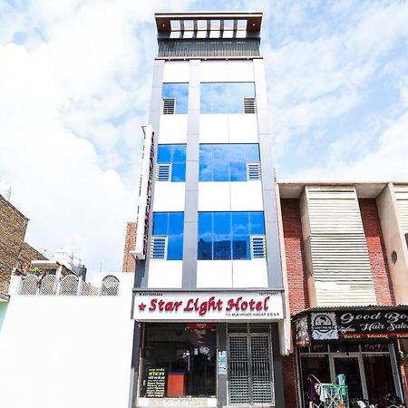 Oyo 71693 Starlight Hotel Ganganagar Экстерьер фото