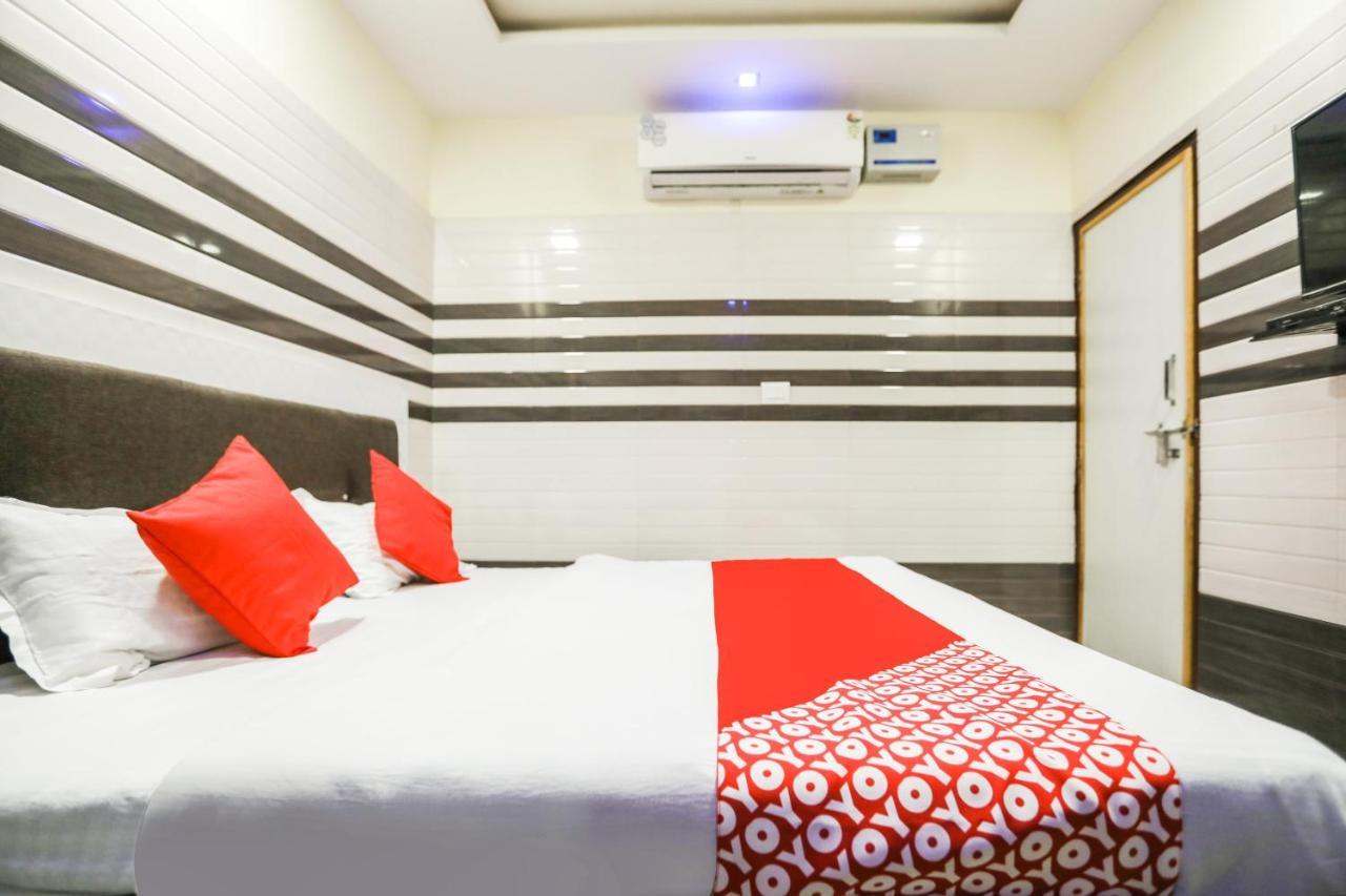 Oyo 71693 Starlight Hotel Ganganagar Экстерьер фото