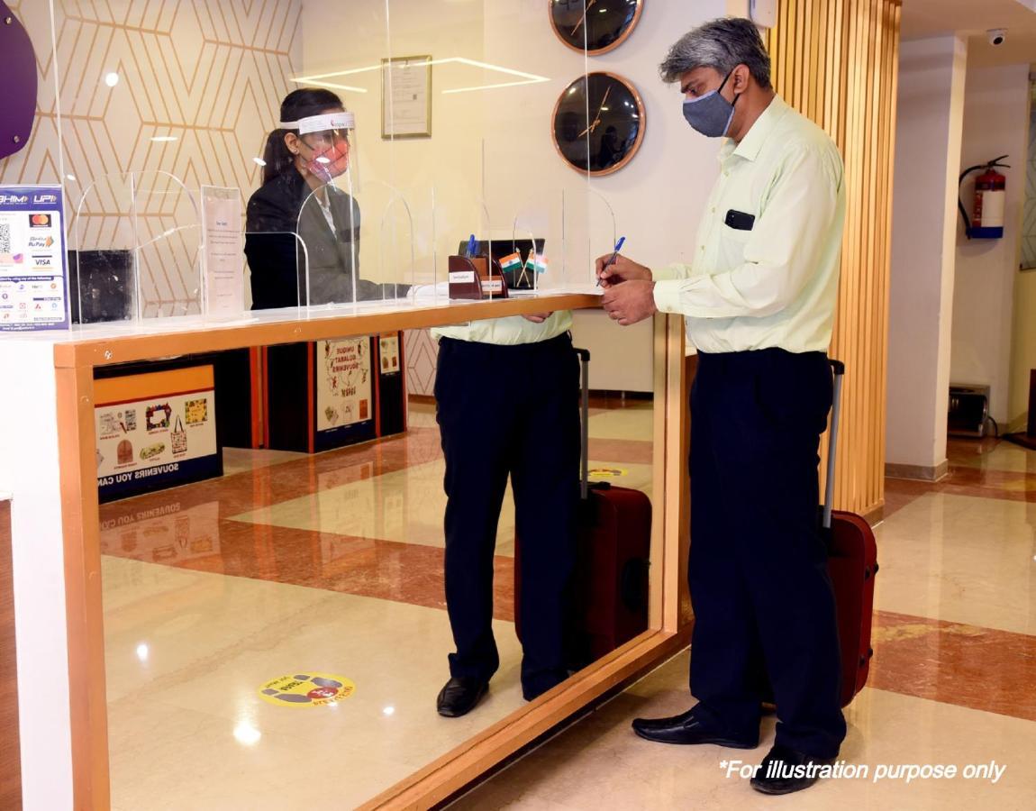Oyo 71693 Starlight Hotel Ganganagar Экстерьер фото